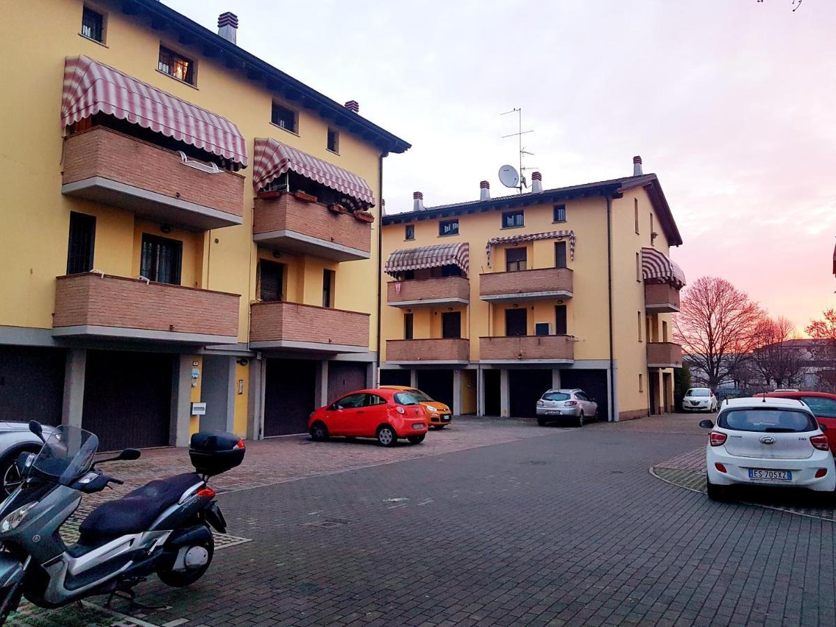 Guest Holiday Filangieri 1 Reggio Emilia Dış mekan fotoğraf